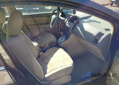 2009 Nissan Sentra 2.0S from USA, damaged, VIN 3N1AB61E09L653930